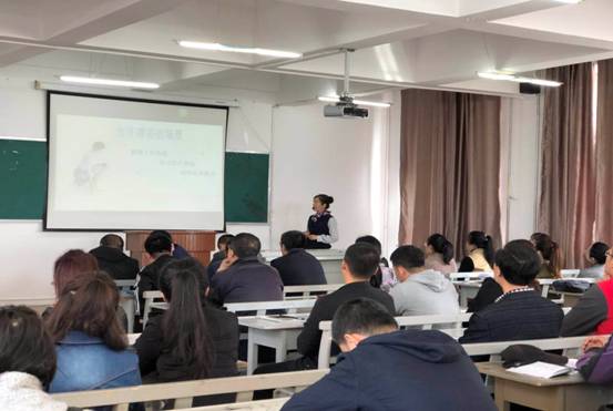 我院礼仪教师为政府和国企进行礼仪培训 我院礼仪教师为政府和国企进行礼仪培训
