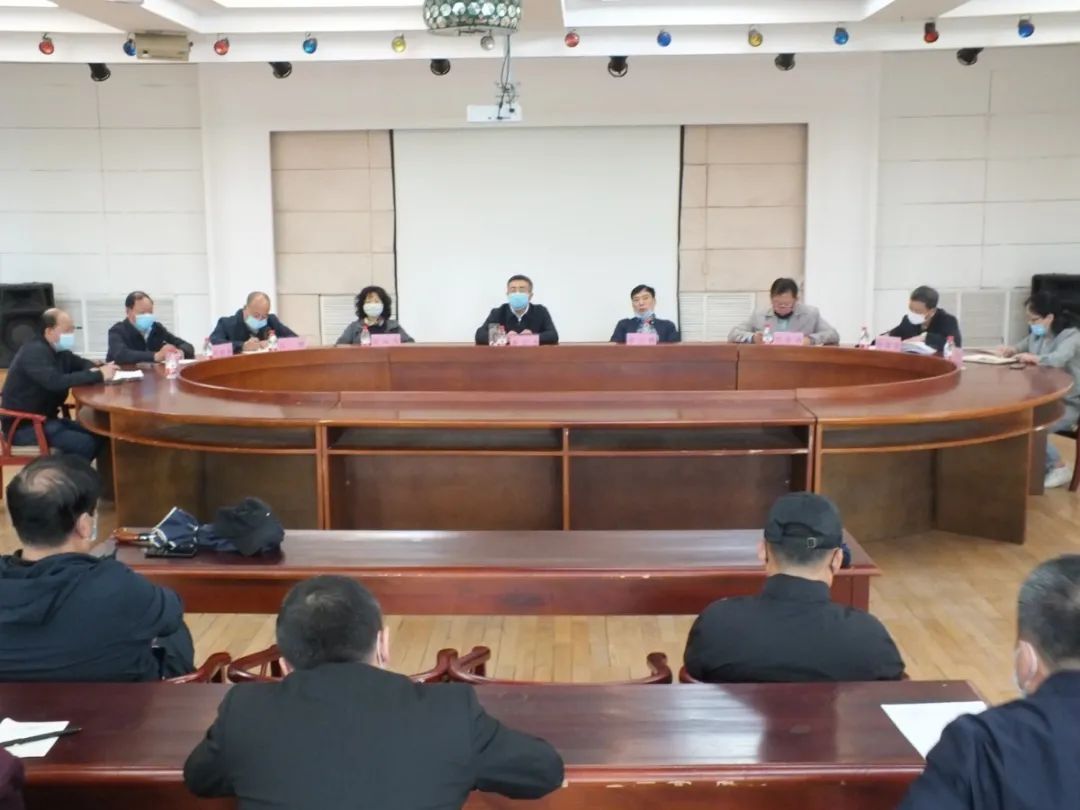 我校举行学生开学返校演练 我校举行学生开学返校演练