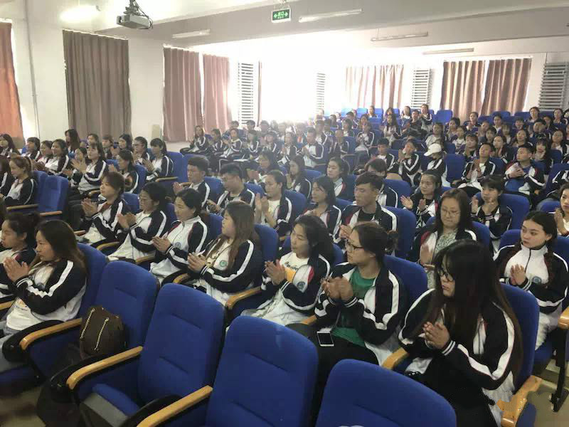 伊春职业学院与加美特公司初步达成联合办学意向 伊春职业学院与加美特公司初步达成联合办学意向