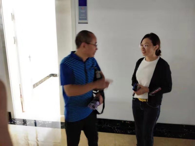 医学技术学院组织新生家长参观医学实训大楼 医学技术学院组织新生家长参观医学实训大楼